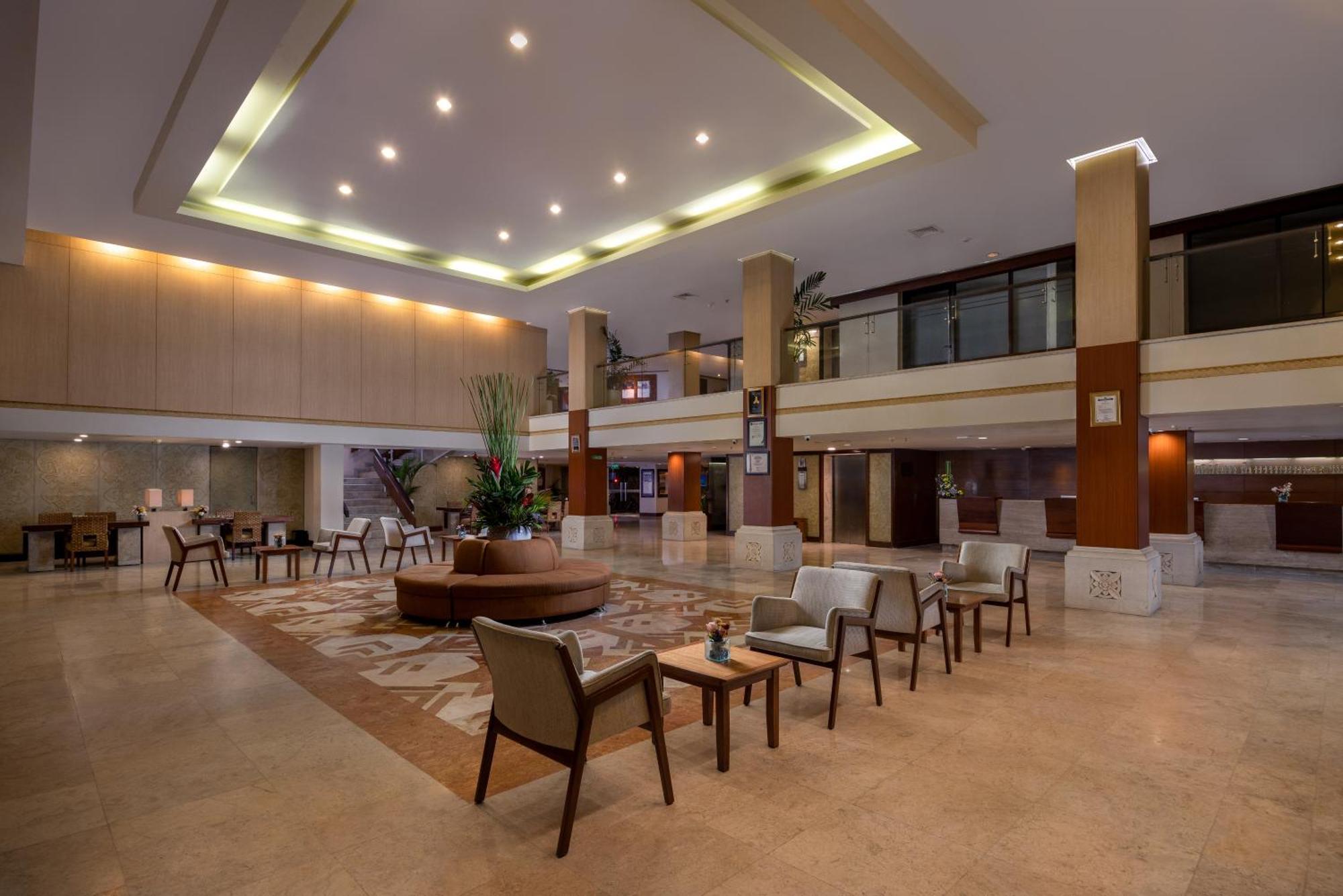 Prama Sanur Beach Bali Exteriör bild Lobby