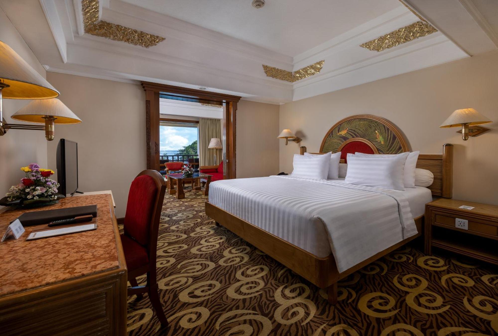 Prama Sanur Beach Bali Exteriör bild Deluxe Suite